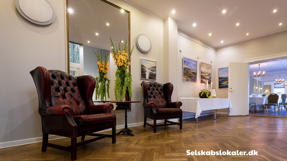 Jernbanegade 10, 4600 Køge