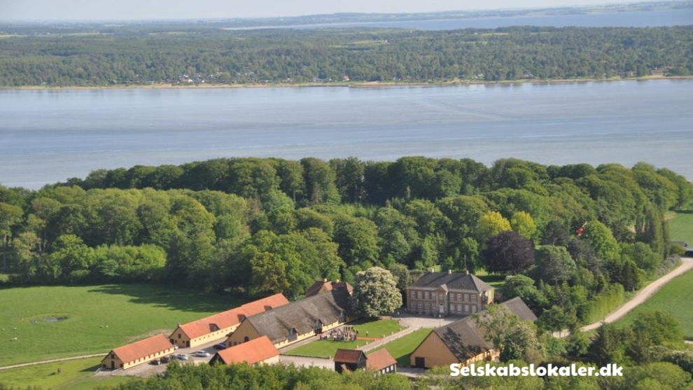 Amtsvejen 280, 3390 Hundested