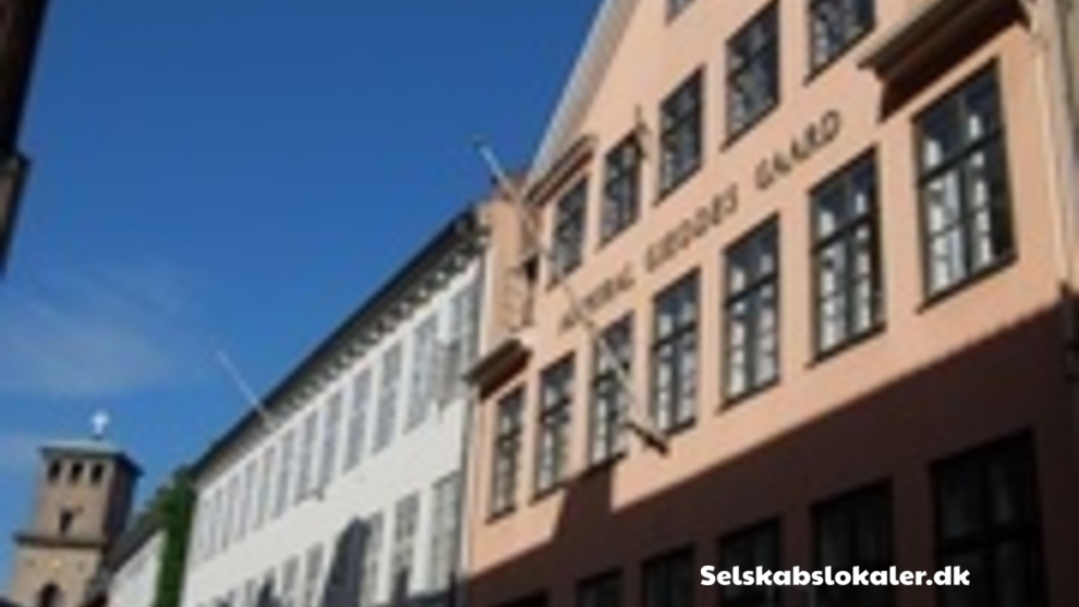 Store Kannikestræde 10, 1169 København K