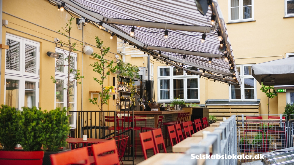 Sankt Peders Stræde 38, 1453 København K