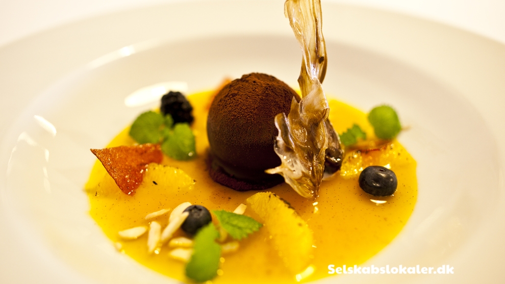 Jernbanevej 1, 3400 Skævinge