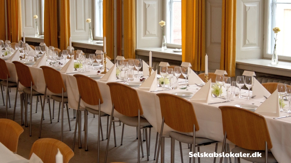 Huset, Rådhusstræde 13, forhuset 1.sal, 1466 København K