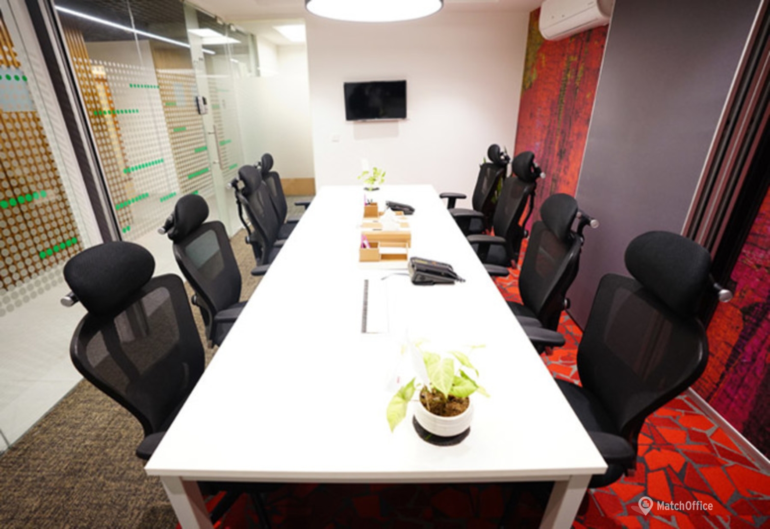 Gurgaon, Mehrauli Gurgaon Road