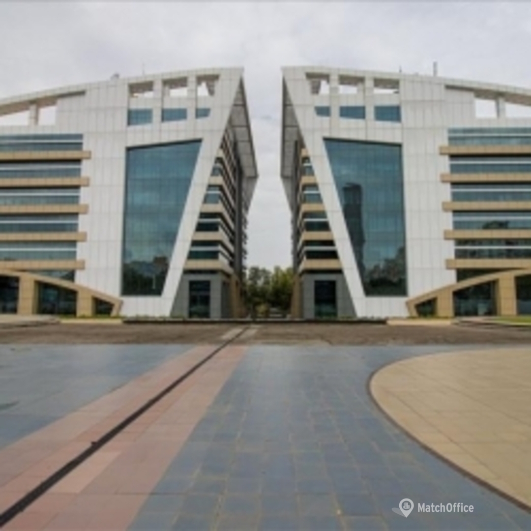 Premium Business Center with Conference Rooms in Pune, Maharashtra