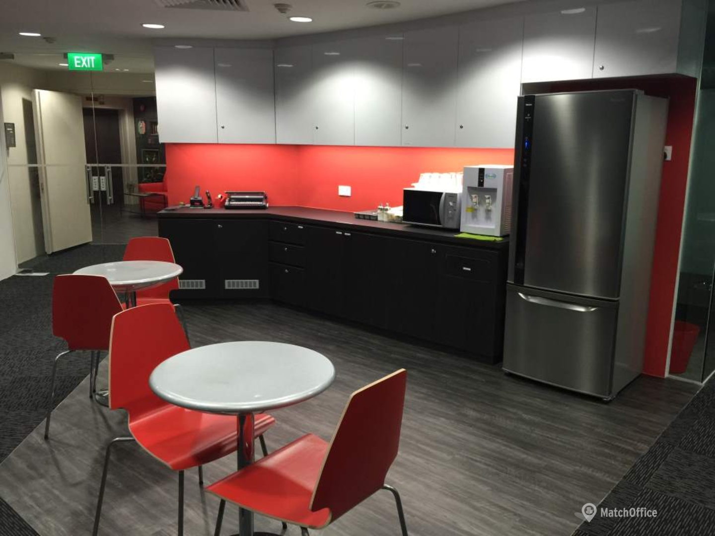 Business center 105 Cecil Street. Level 16 The Octagon 069534 Singapore CBD