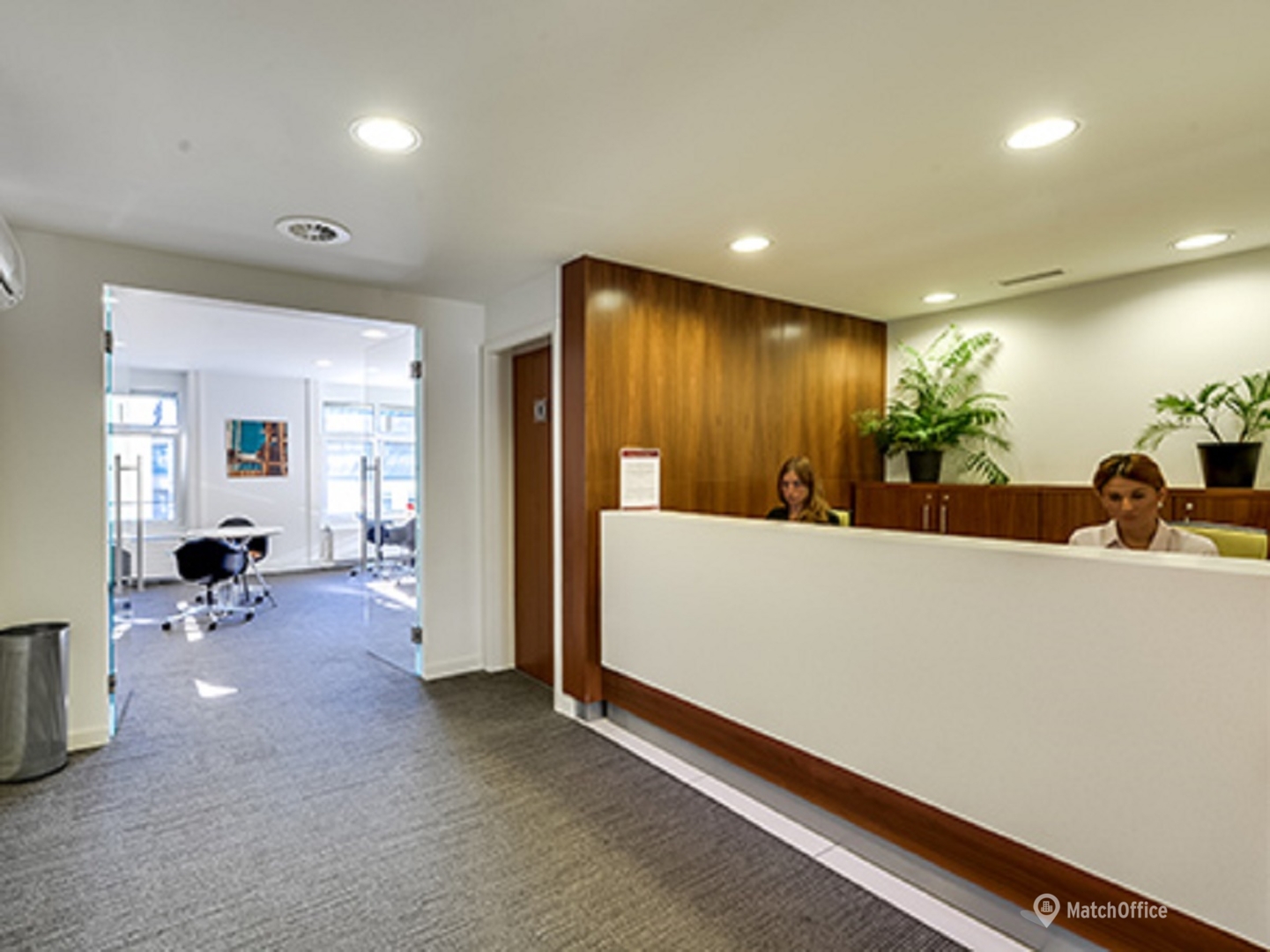 Bahnhofstrasse 100, Business center Zürich, 1