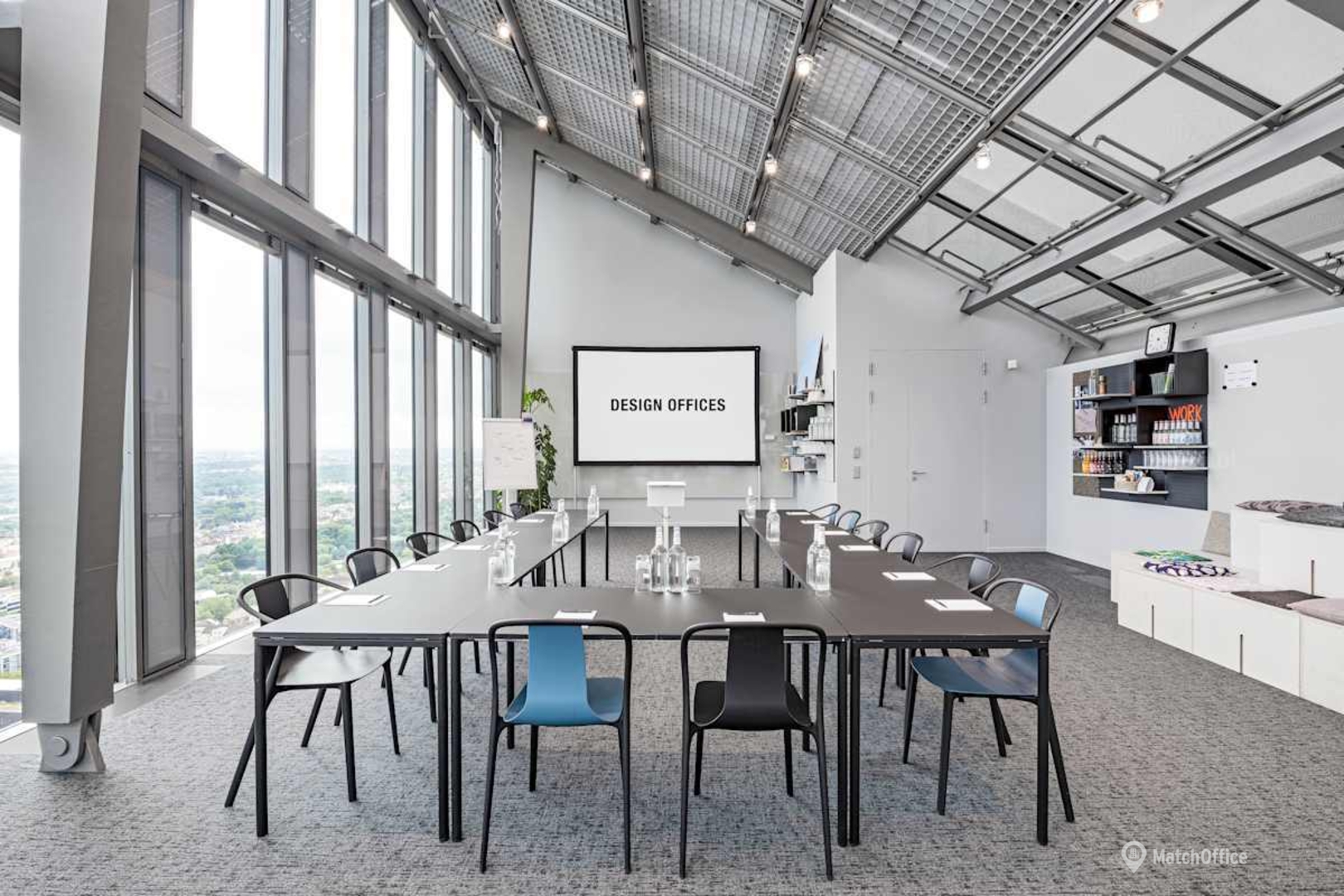 Mies Van Der Rohe Strasse 6