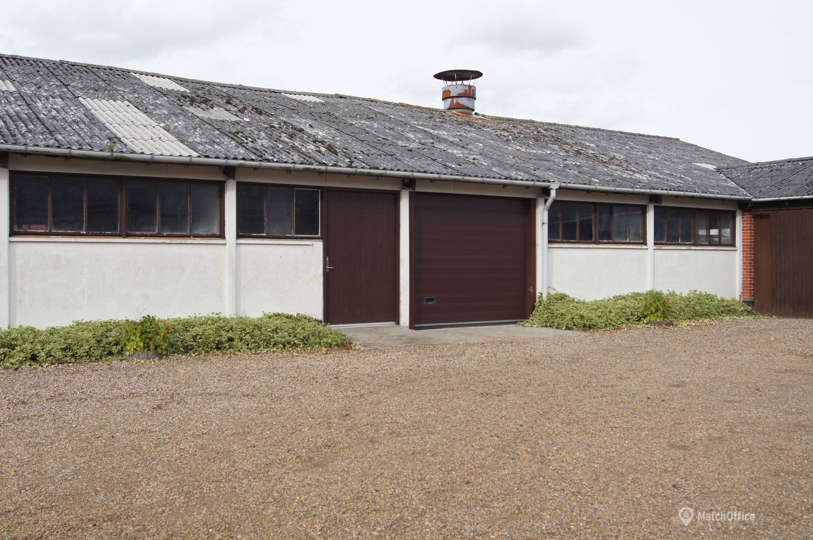 68 i Hammel Lager til leje 350 m² Lokalebasen.dk