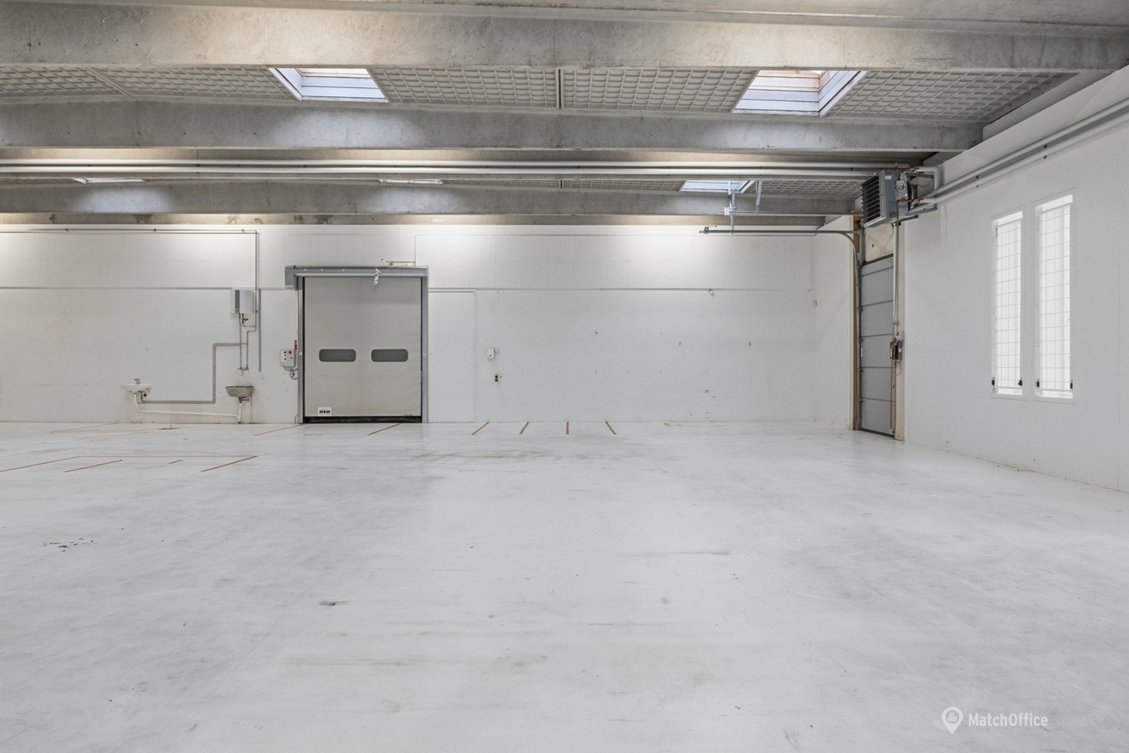 Edwin Rahrs Vej 54 i Brabrand - Lager til leje 982 m² Lokalebasen.dk