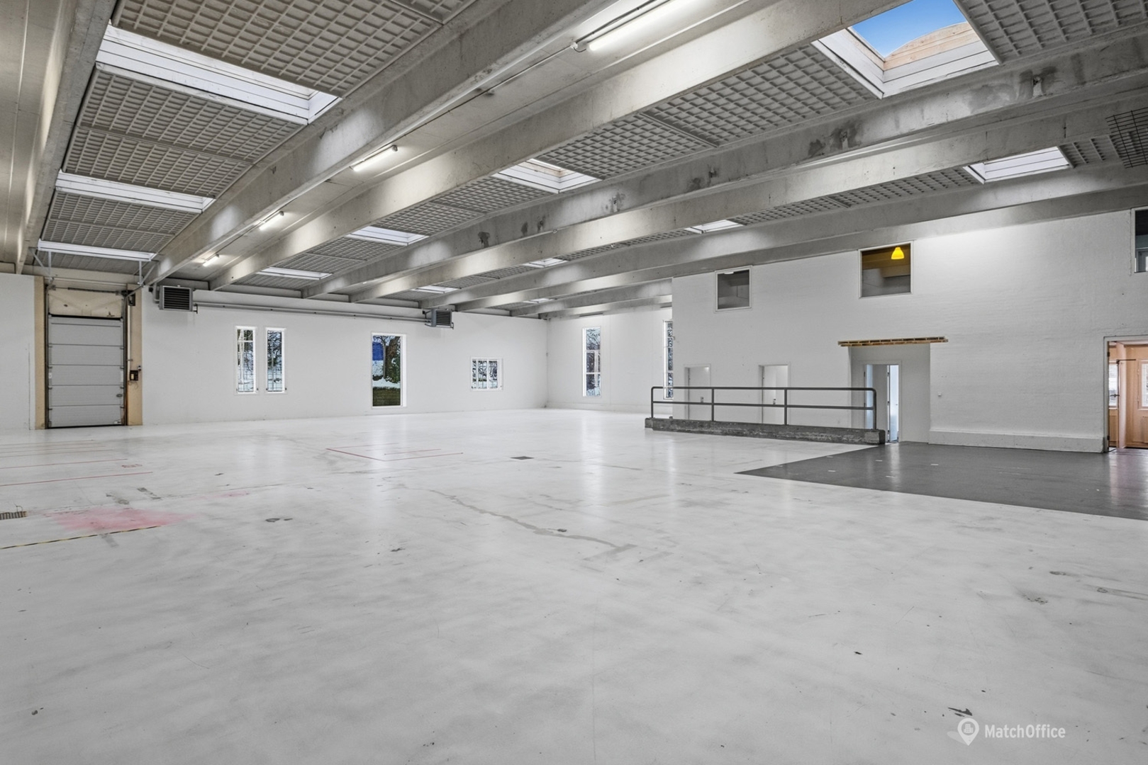 Edwin Rahrs Vej 54 i Brabrand - Lager til leje 982 m² Lokalebasen.dk