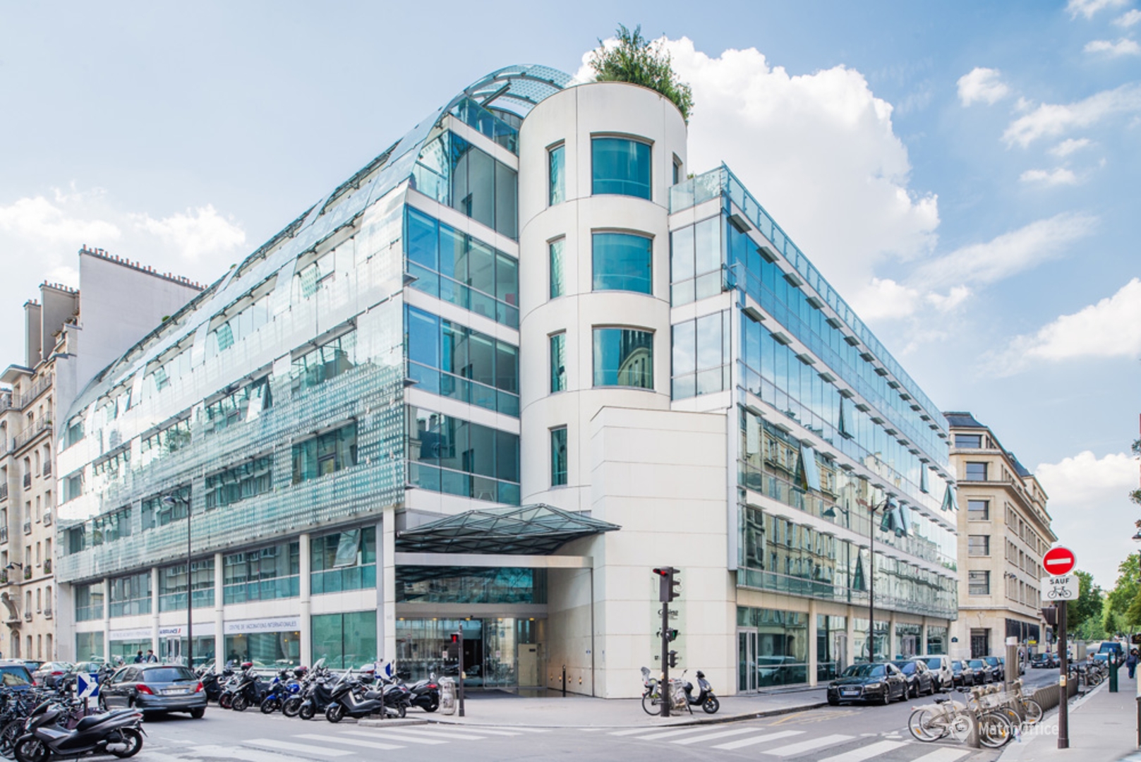 Prestigious Bussiness Suites for Lease in 148 rue de l'Université, 4è étage, 75007 Paris 7 Prestigious Bussiness Suites for Lease in 148 rue de l'Université, 4è étage, 75007 Paris 7