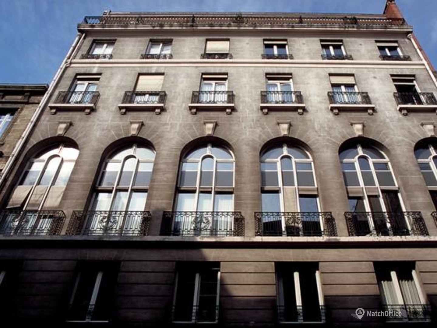 Un espace de coworking sur 9 rue Condé | MatchOffice.fr