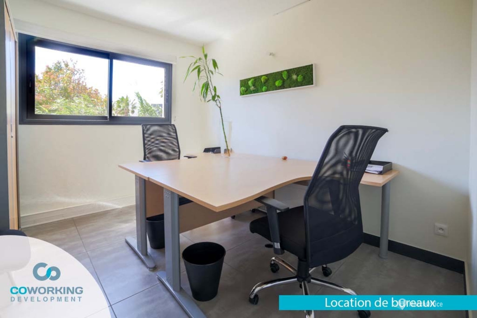 Salle de conférence sur 280 rue James Watt MachOffice.fr