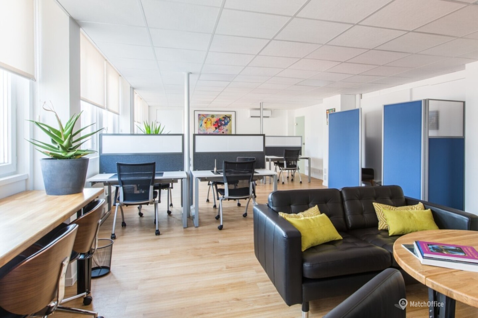 Salle de conférence à louer à Marseille 30 m², 565 avenue du Prado - 0 | MatchOffice.fr