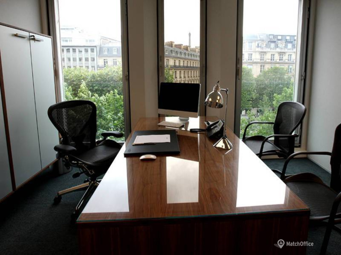 Office for sale in 66 AVENUE DES CHAMPS ELYSEES / 49-51 RUE DE PONTHIEU  75008 PARIS - FR27008