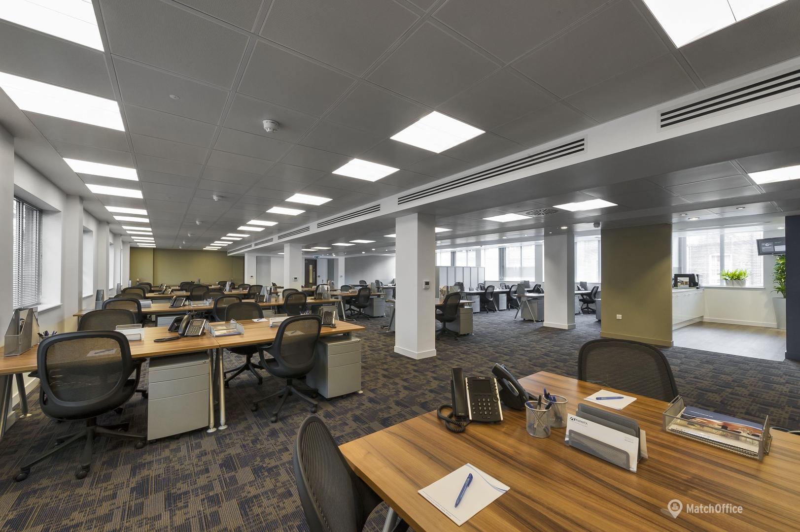 25 North Row W1K 6DJ City of London Coworking spaces 45 m