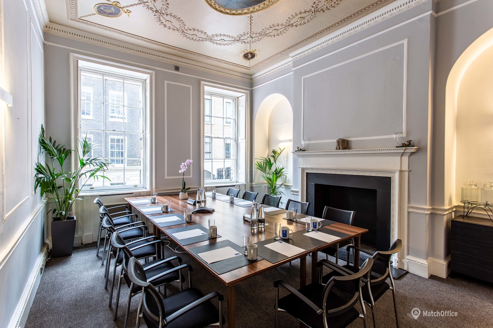 Meeting room in Central London, 7-10 Adam Street, 40 m² - MatchOffice.co.uk