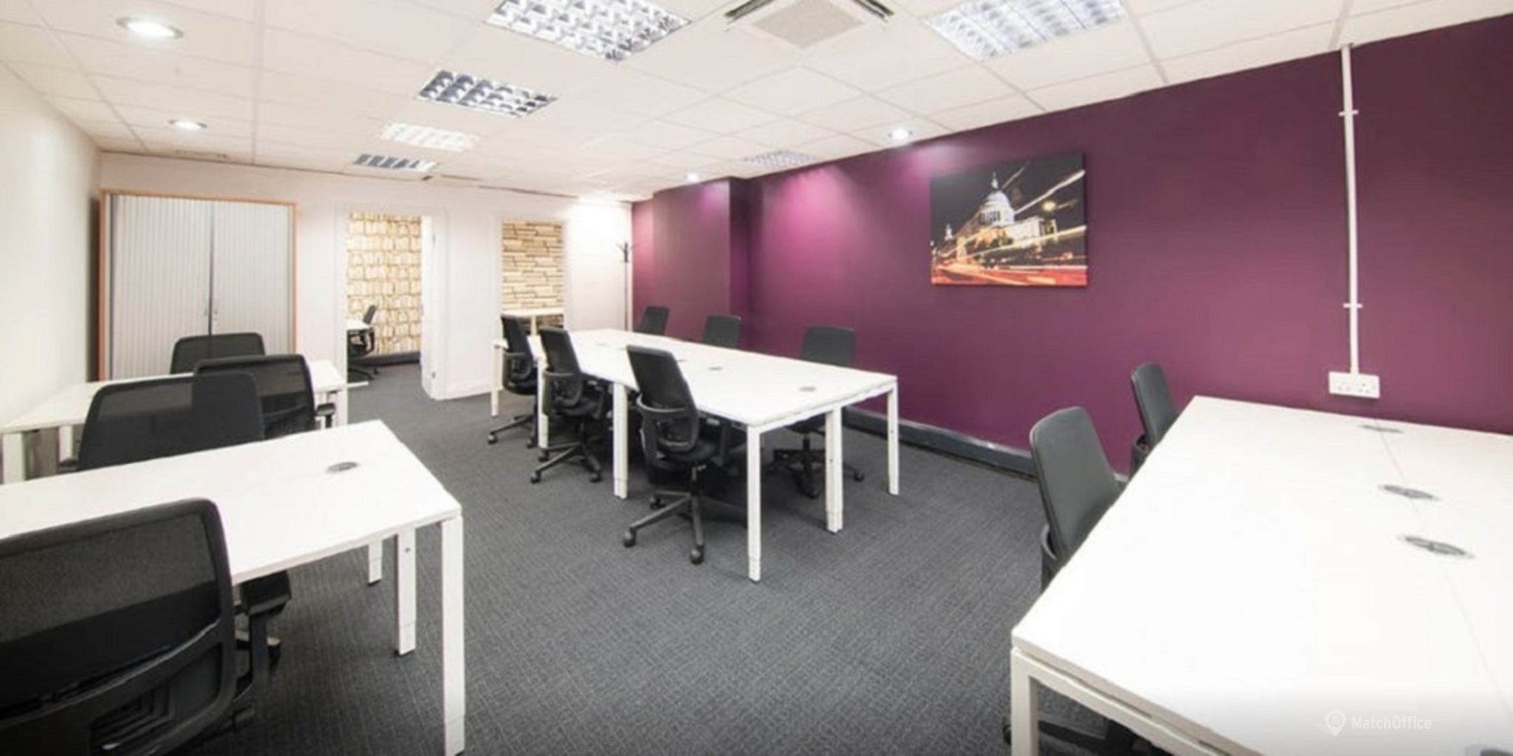 Coworking 100 Pall Mall, St James's SW1Y 5NQ The City of London