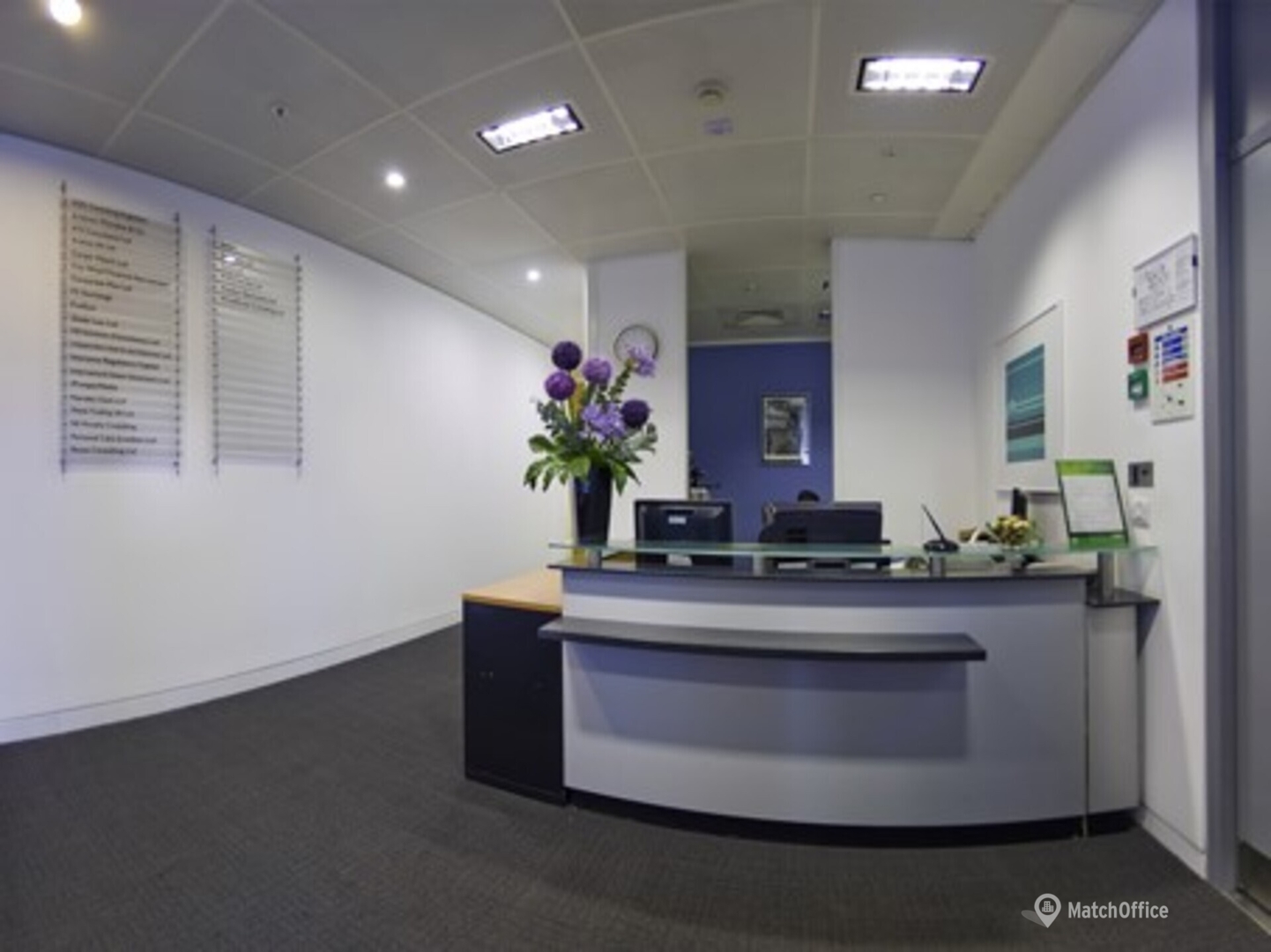  Meeting room hire in The City of London, 88 Wood Street, 100 m² - MatchOffice.co.uk