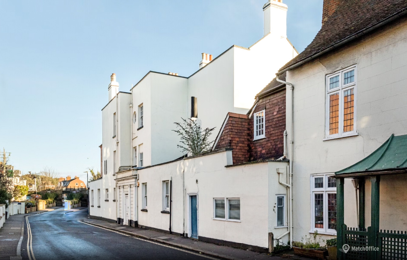 6 Lower Teddington Road, Hampton Wick, KT1 4ER Kingston upon Thames Business centre 15 m²