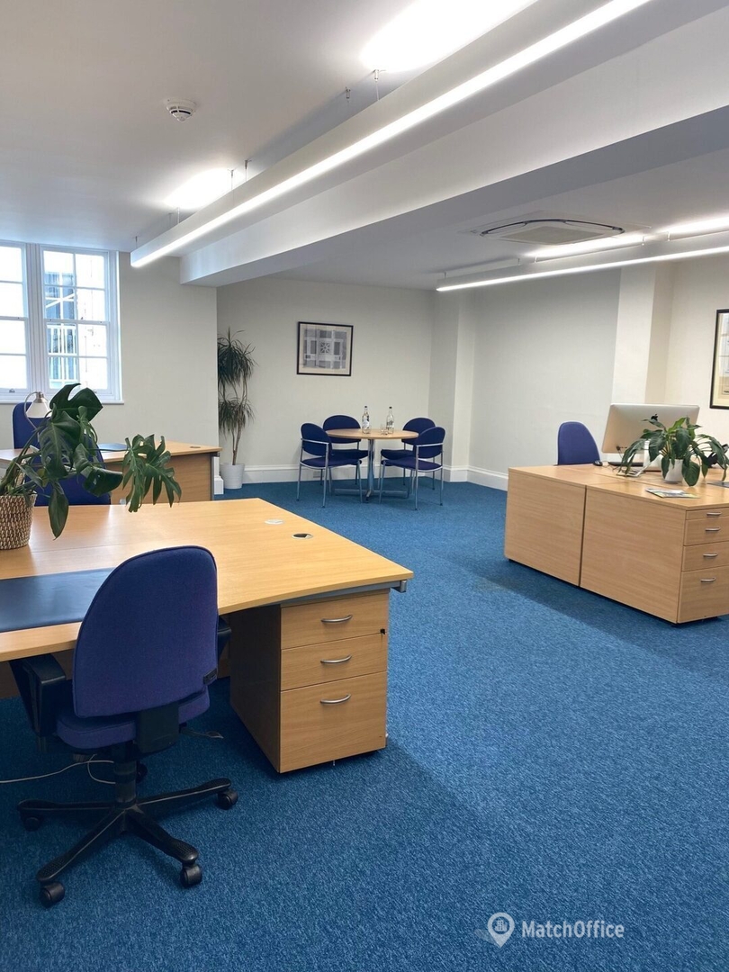 9 Park Square East, Vicarage Chambers, LS1 2LH Leeds City Centre