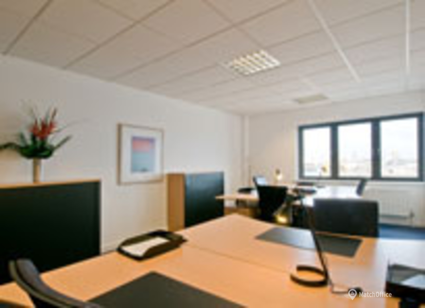 Business centre  in Belfast, 33 Clarendon Dock, 18 m² - MatchOffice.co.uk