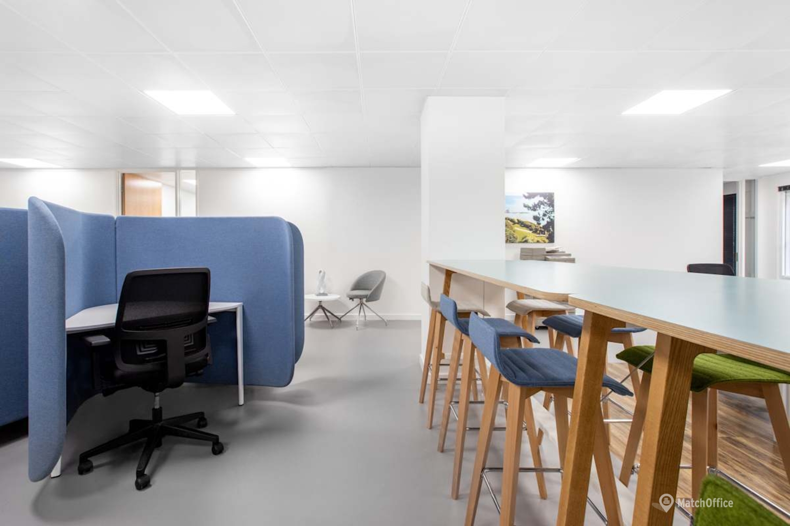 16 Upper Woburn Place, WC1H 0AF Camden - Business centre 10 m² ...