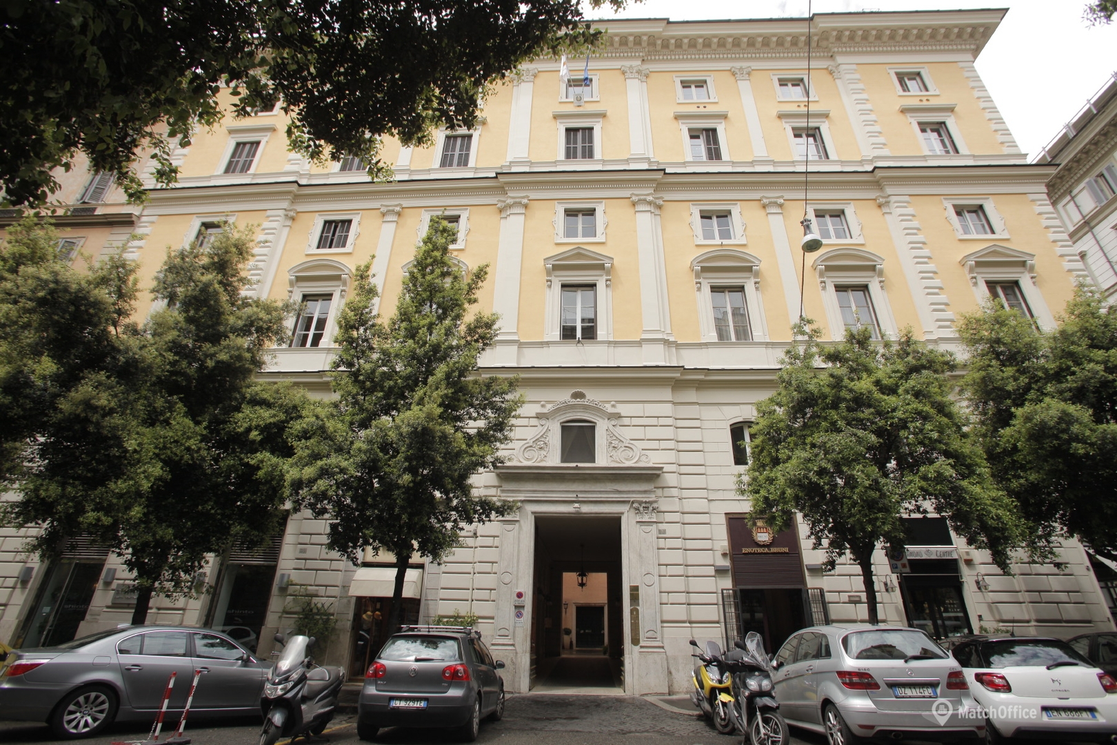 Prestigious Business Centers for Lease in Via Ludovisi, 35, 00187 ...