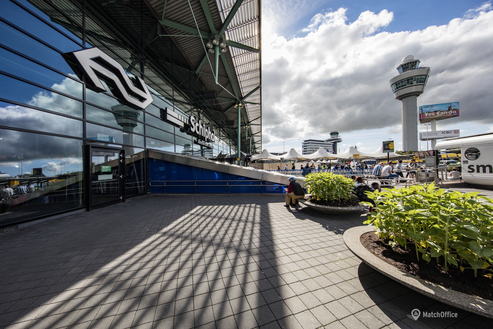 Schiphol Boulevard in Schiphol Airport | Business center 100 m²