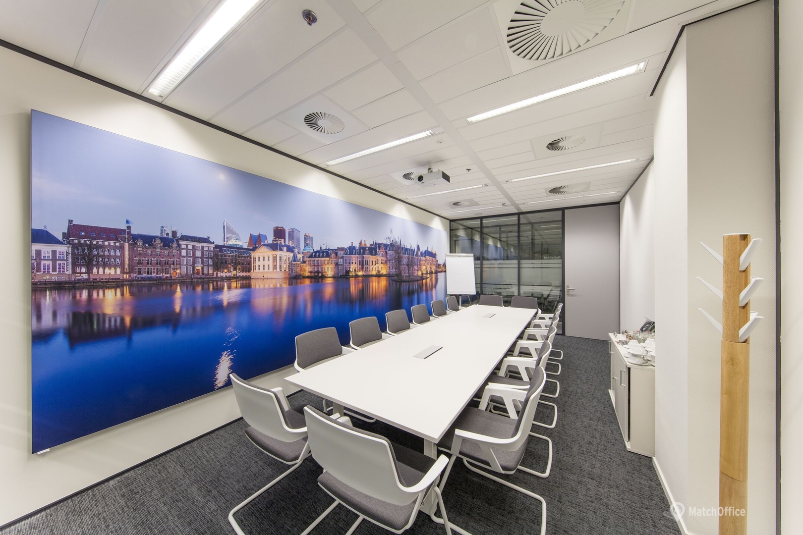 Koningin Juliana Plein 10 in Den Haag | Vergaderzaal 500 m² | MatchOffice
