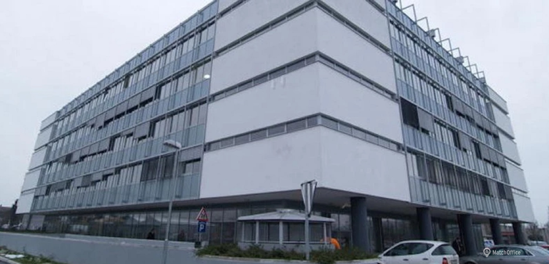 Find a shared office space at Leskoškova cesta 9e MatchOffice.com