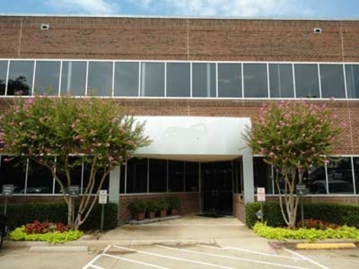 1701 W. Northwest Hwy, Suite 100, Grapevine, Texas — Premium Business