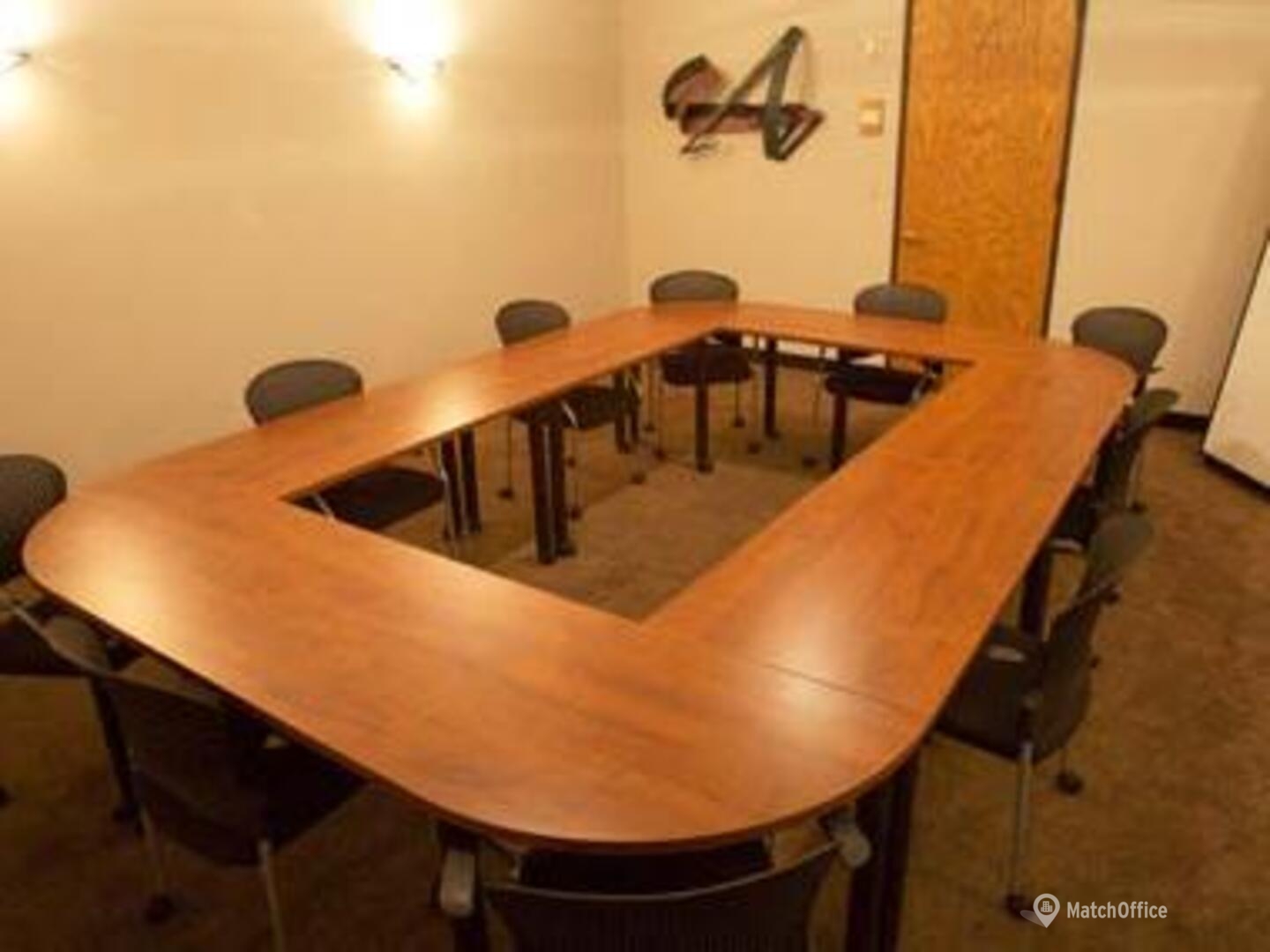 Prestigious Office Spaces for Lease in 5775 Wayzata Blvd., St. Louis