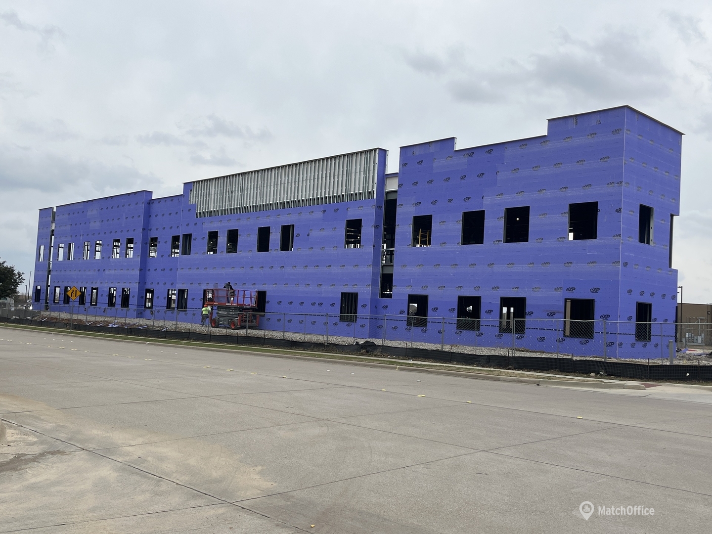 Tehama Ridge Parkway 9705 — Prestigious Bussines Suites for Lease in