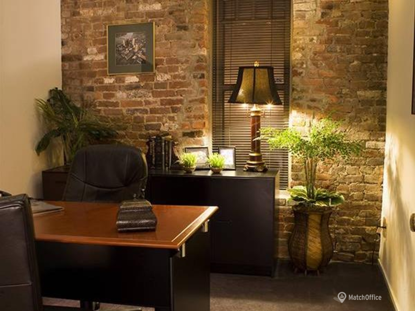 N 7th St, 101 — Premium Bussines Suites for Lease in Louisville, KY