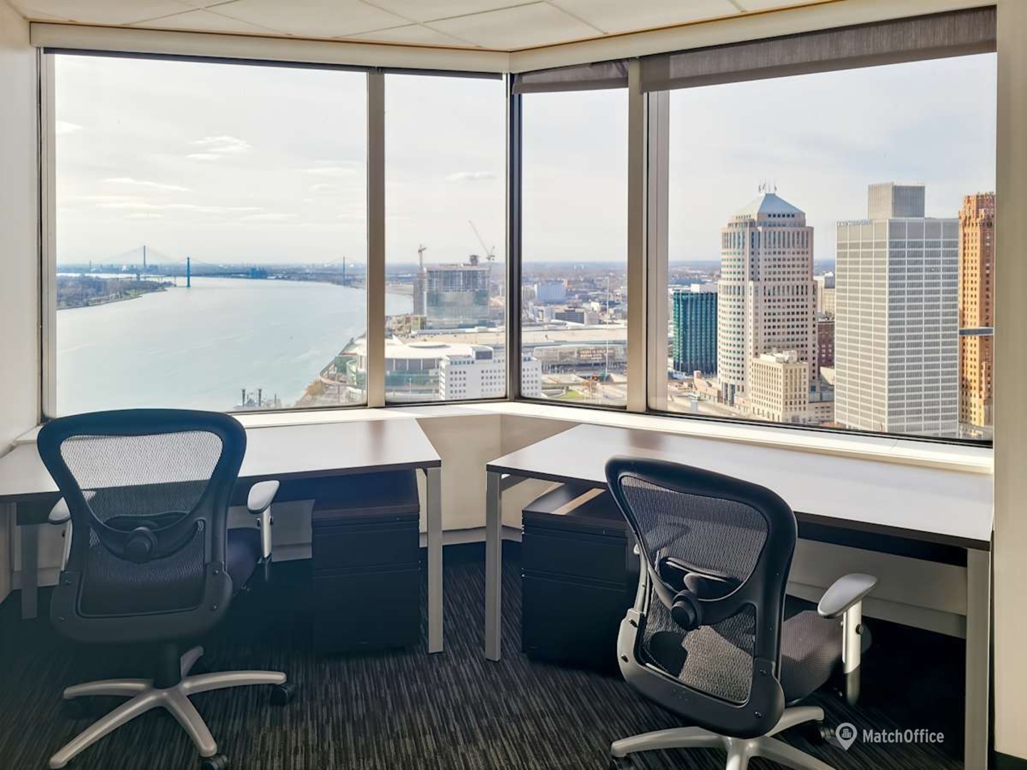 Shared Workspace on 400 Renaissance Center, Detroit, MI for Lease ...