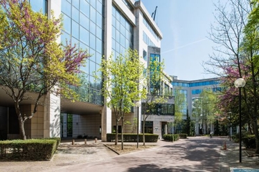 Centre d'affaires  à louer à Paris 16