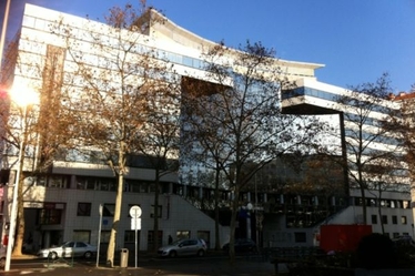 Bureau à louer à La Défense