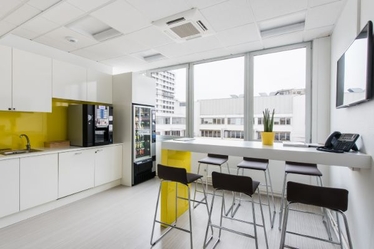 Coworking à louer à Suresnes