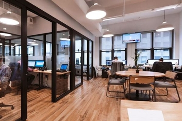 Locaux commerciaux à louer à Paris 4